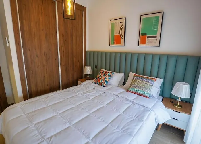 Spacieux Et Luxueux Appartement